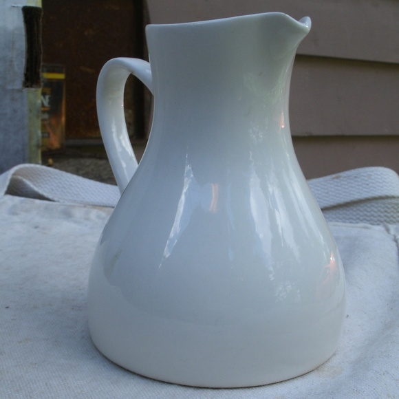 Vintage Ernest Sohn Design Creamer Hall China Co. - Picture 7 of 8